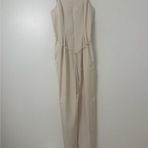 Chic Cream Sleeveless Jumpsuit